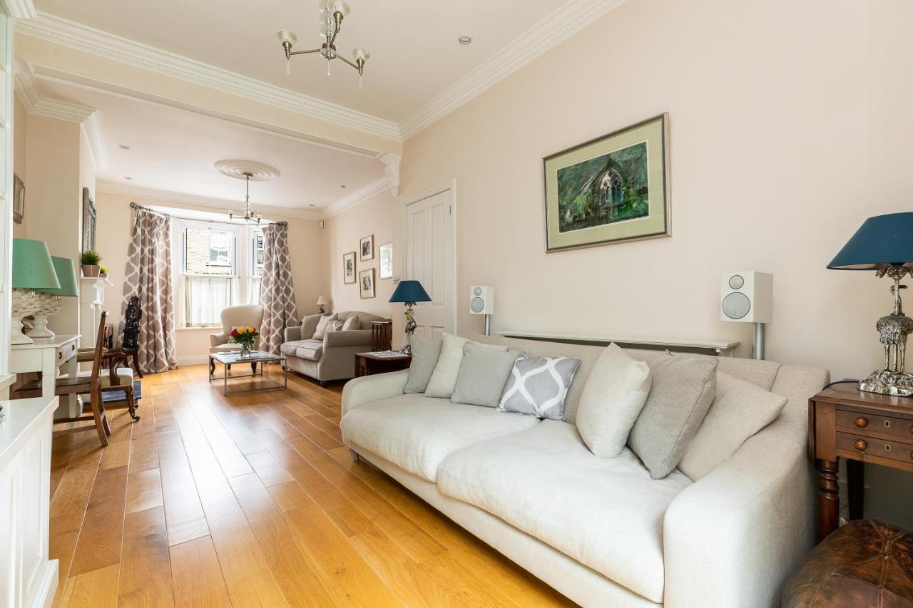 Joivy Stunning 3 Bed, 2 Bath House With Garden And Rooftop Terrace Apartman London Kültér fotó